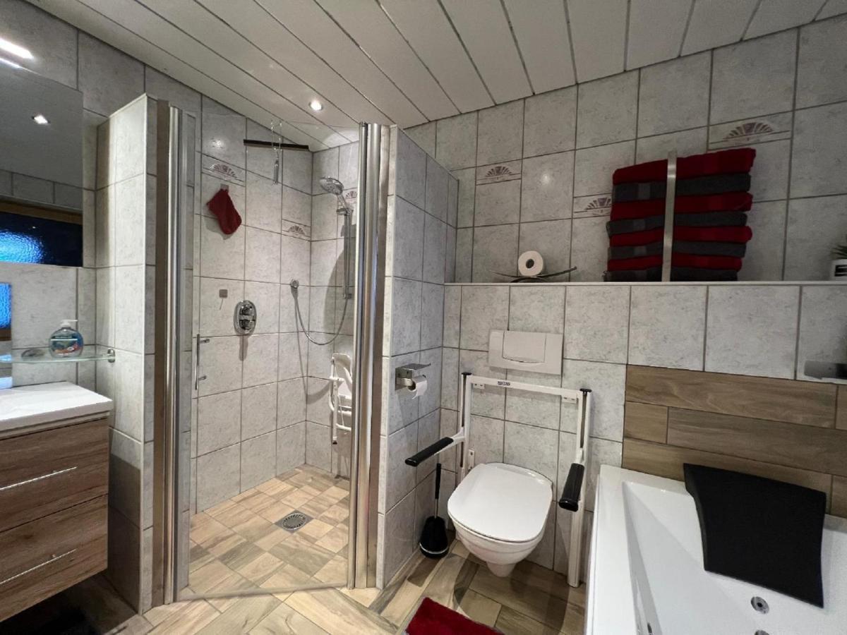 Ferienwohnung "Auszeit" Mit Garten Sankt Oswald-Riedlhuette Extérieur photo