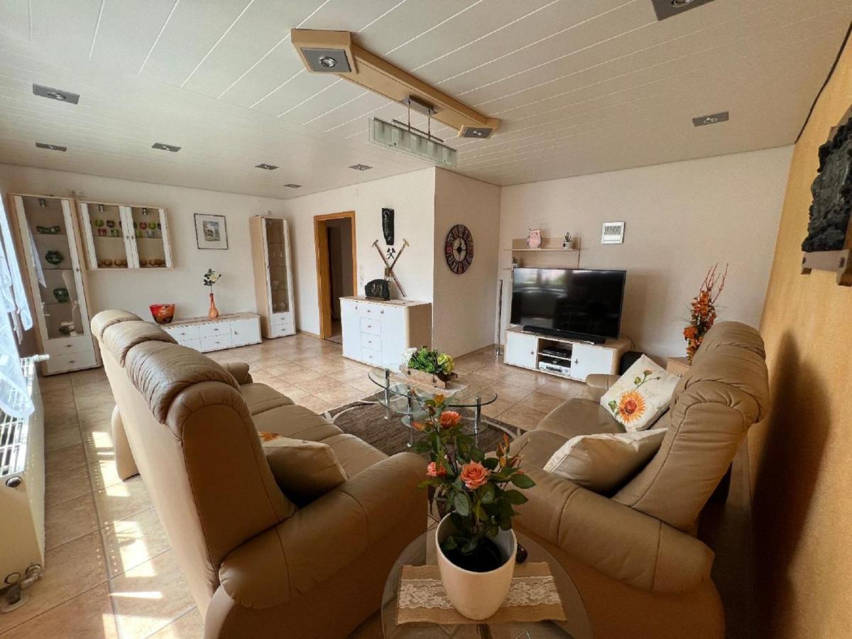 Ferienwohnung "Auszeit" Mit Garten Sankt Oswald-Riedlhuette Extérieur photo